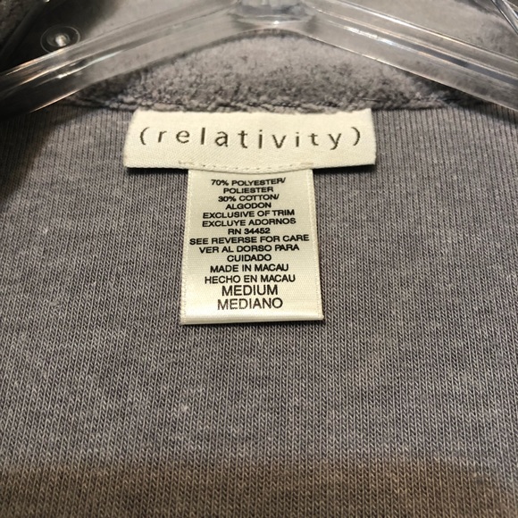 Women’s Robe - Picture 2 of 2